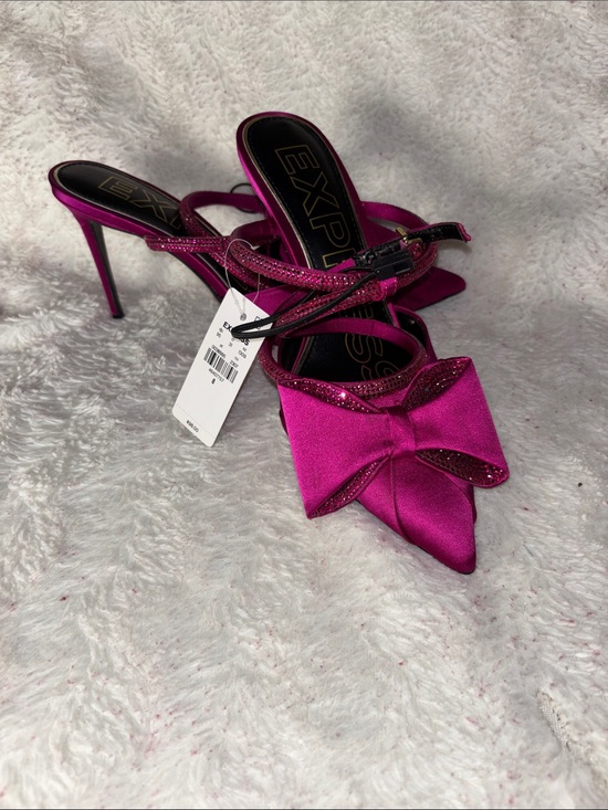 Express Shoes - Missing one bling Express Women's Magenta Satin Pointed Toe Bow Slingback Heels
